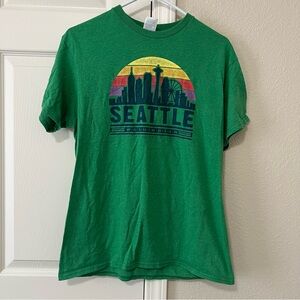 Green Seattle Graphic T-Shirt - Medium